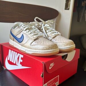 2023
Dunk Low Premium 'Montreal Bagel Sesame' size 10.5